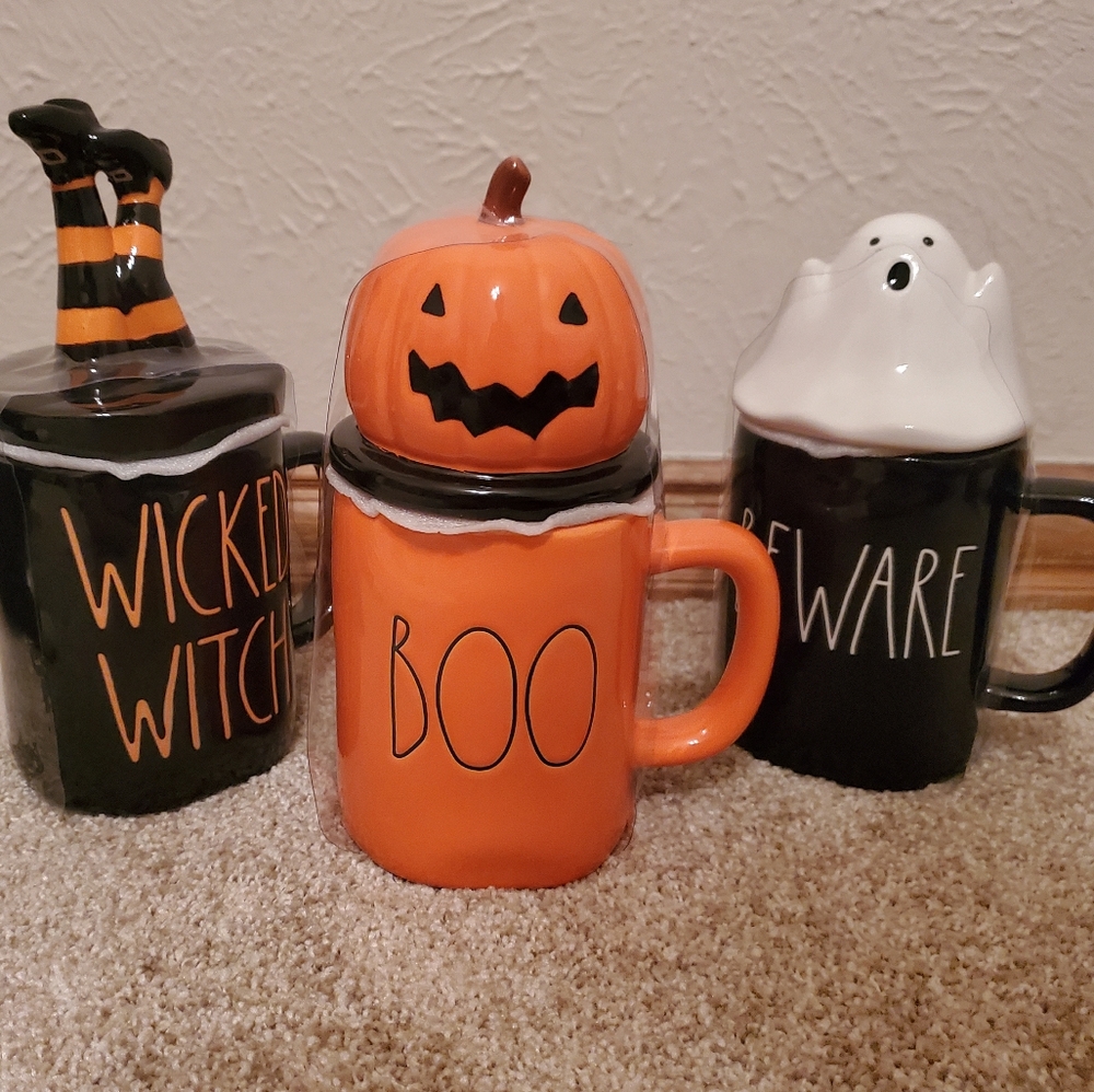 Rae Dunn halloween mug set
